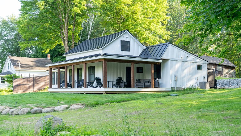 View of full porch and lawn