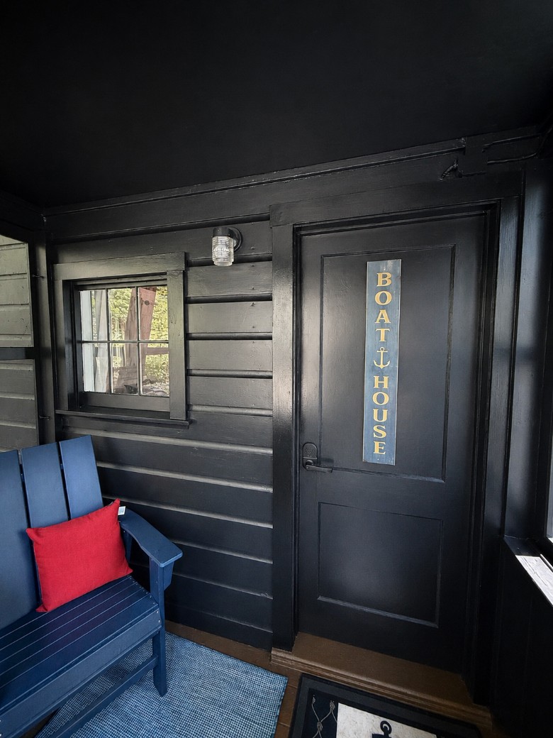 The main entrance to the cabin