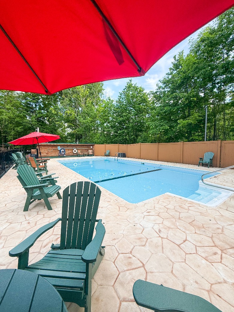 Shared Heated Pool for all Guests staying at Northern Acres Resort