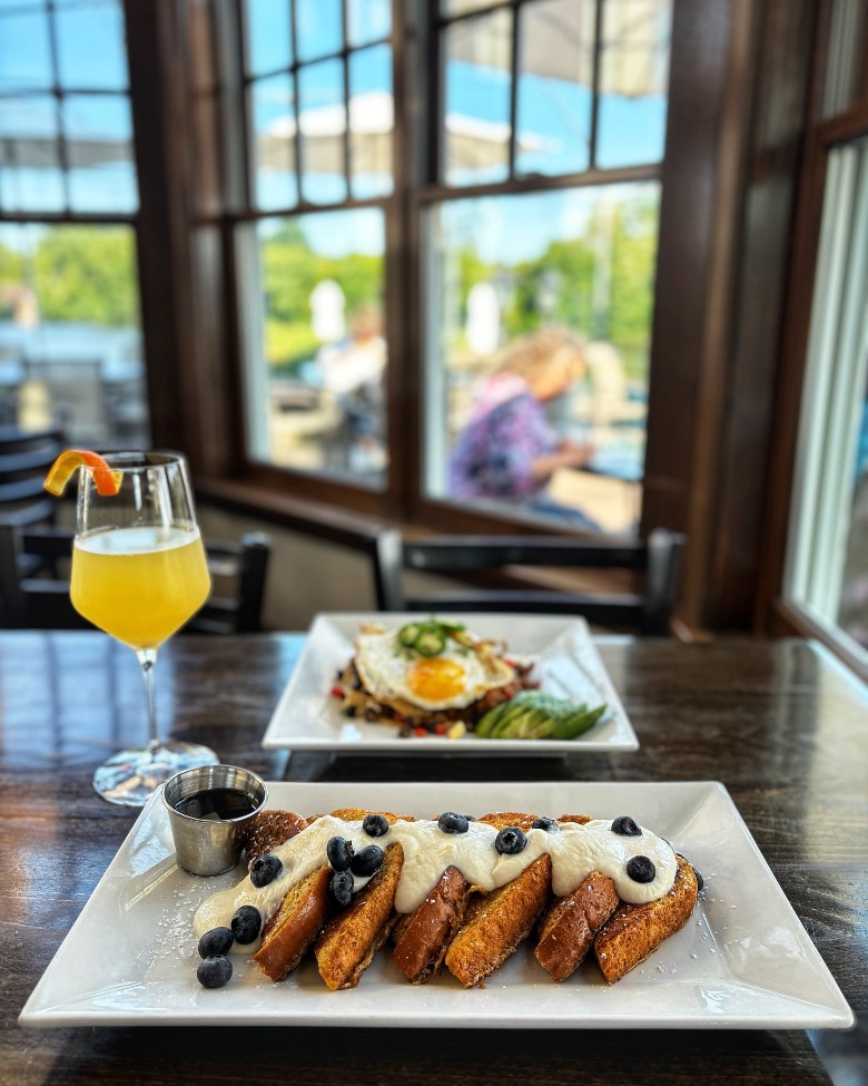 brunch plate