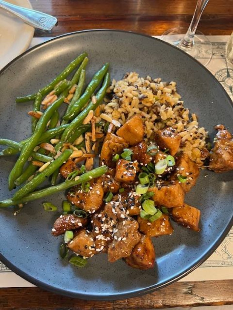 chicken, rice, and green beans