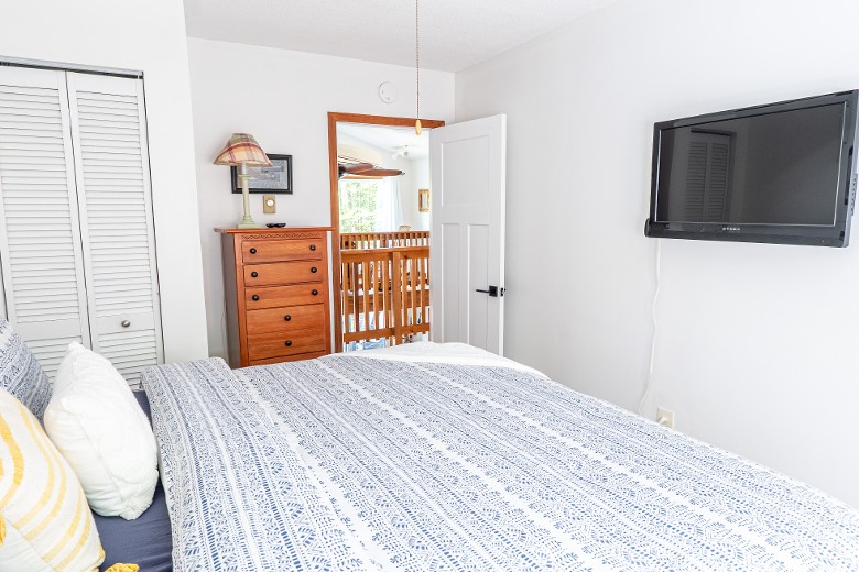 Second level king bedroom