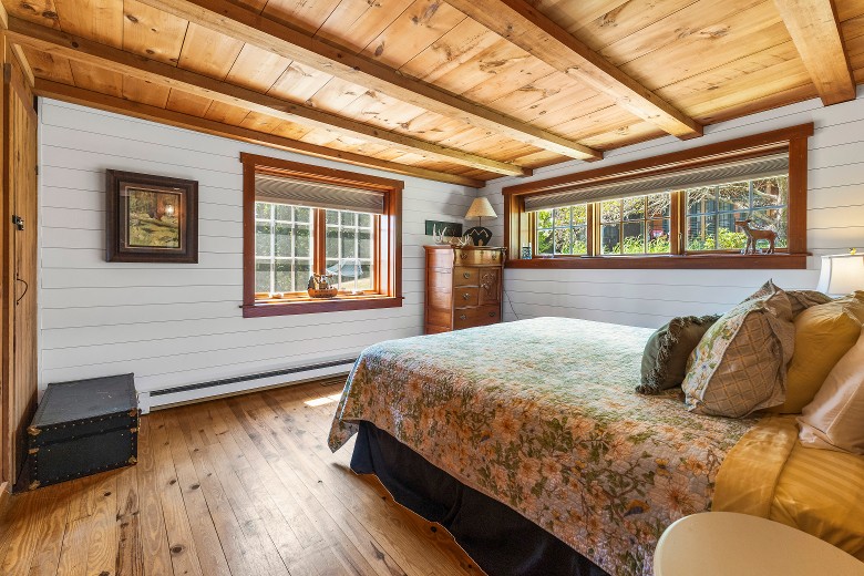 King bedroom