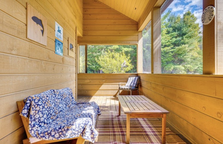 balcony area
