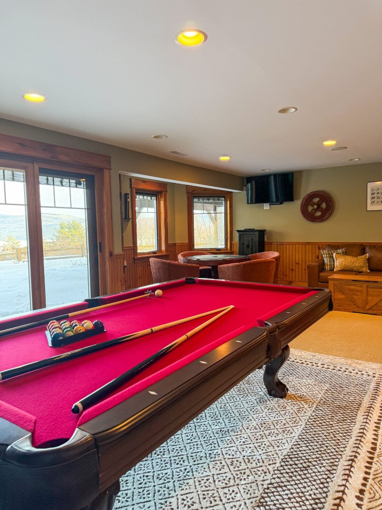 game room