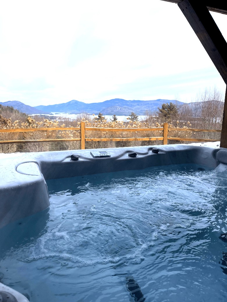 outdoor hot tub