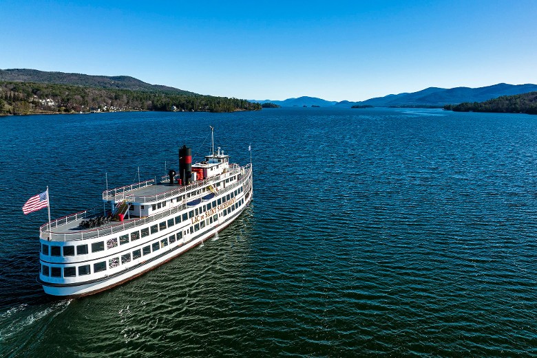 cruise ship on lake george