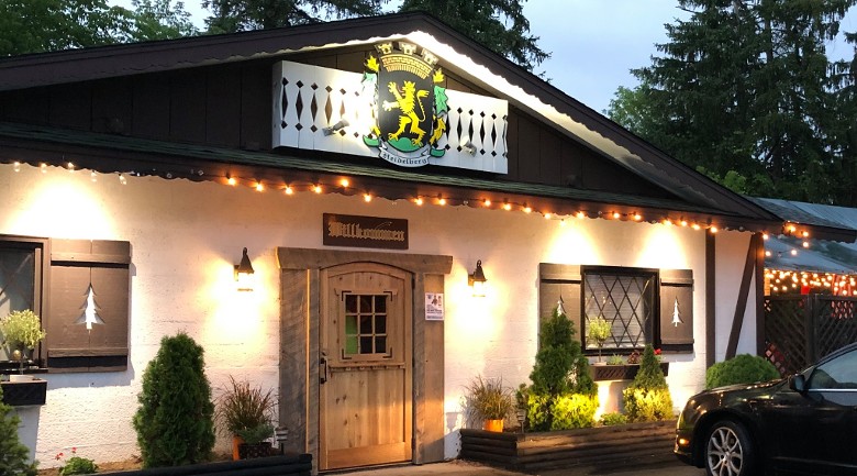 exterior of heidelberg inn