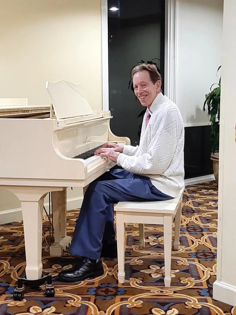 Ken Blatt at the piano