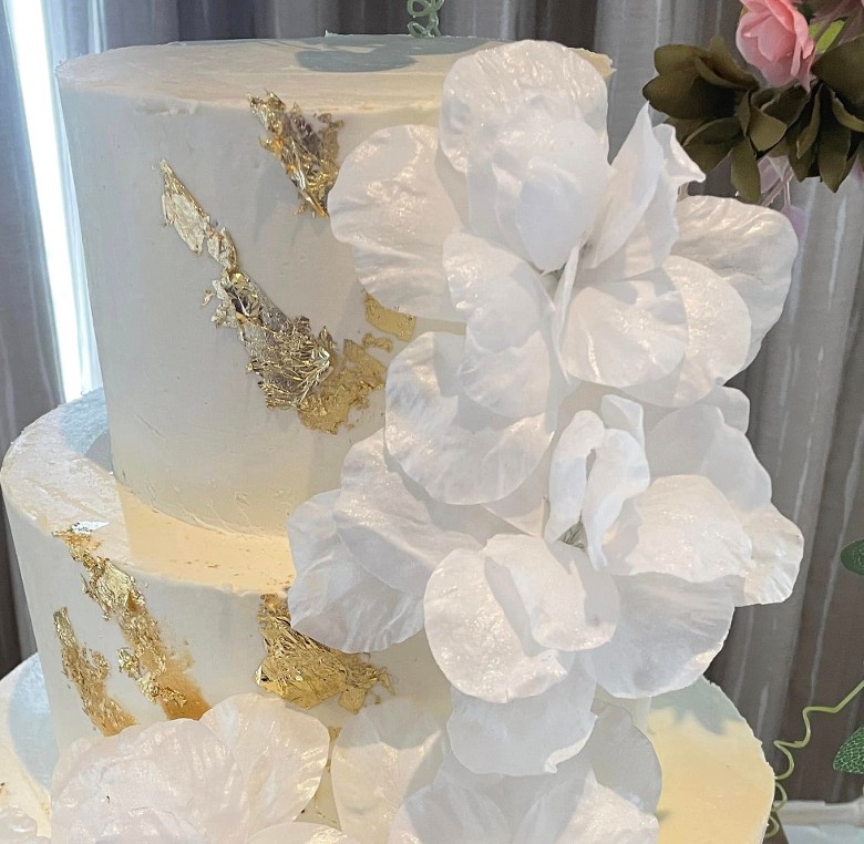 wedding cake