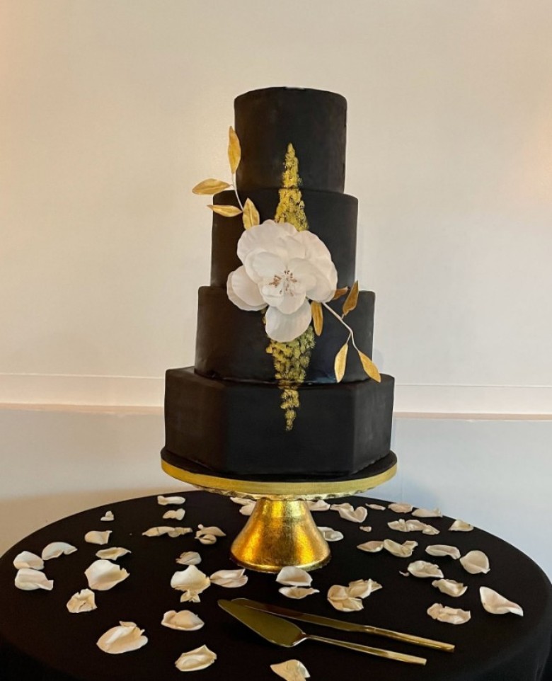 wedding cake