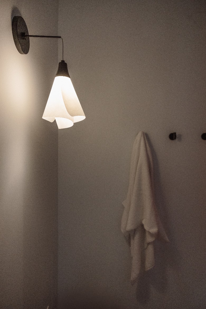 bathrobe hanging