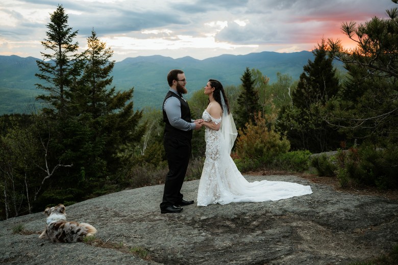 wedding couple on mountaintop