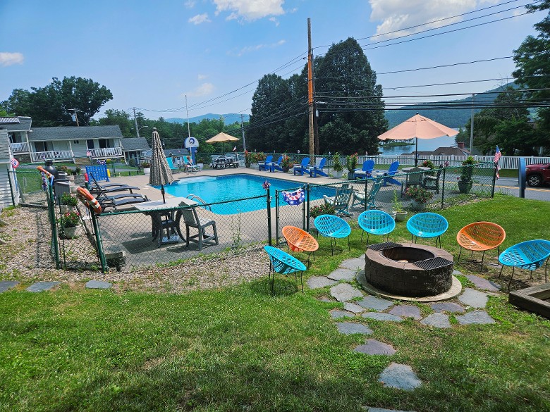 motel pool and fire pit