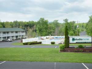 studio motel sign and pool