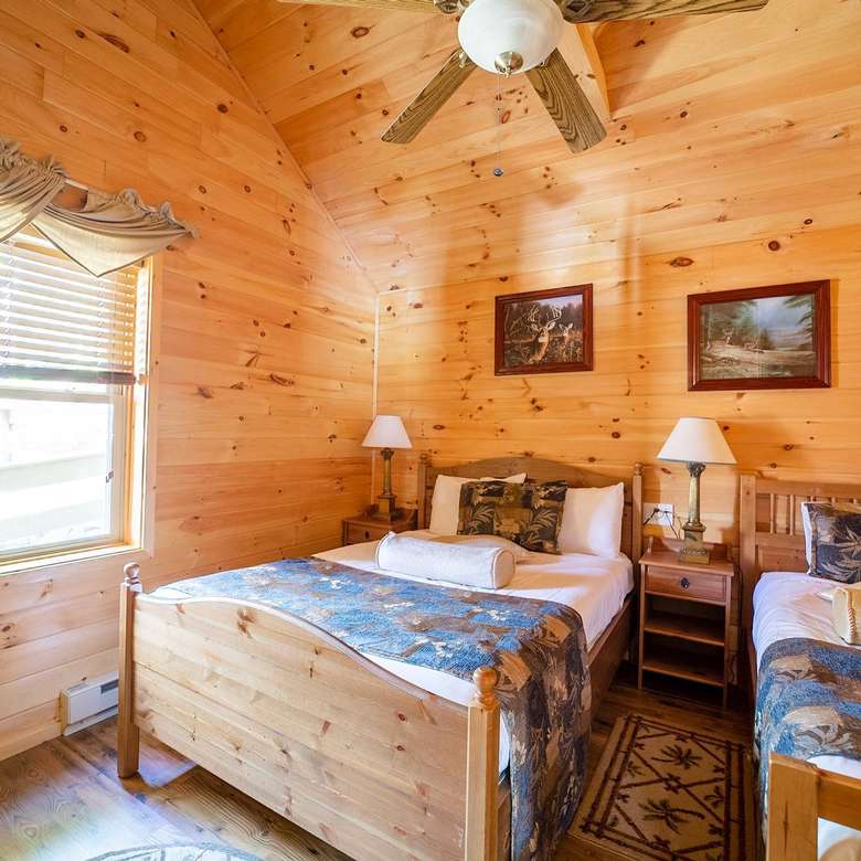 beds in cabin