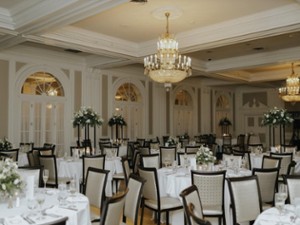 Queensbury Hotel Wedding | Queen's Ballroom