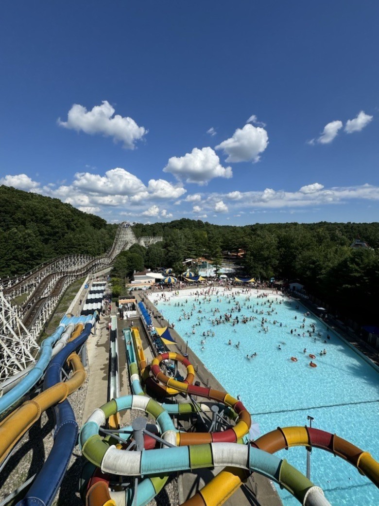 Hurricane Bay and The Comet Coaster