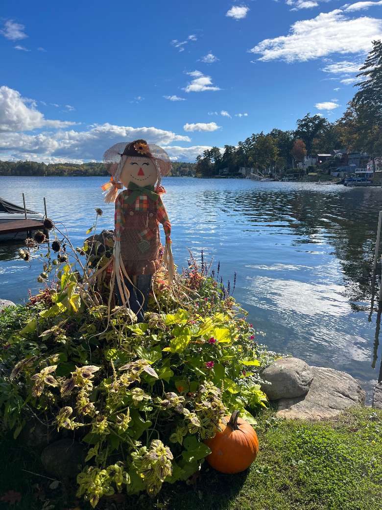 Fall by the water