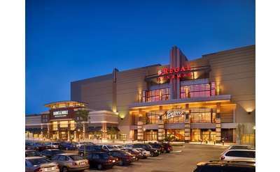 Colonie Center An Expansive Shopping Center In Albany Ny