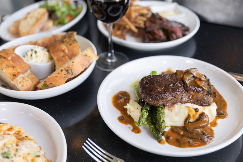 Steak Au Poivre
