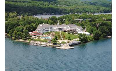 an aerial view of the sagamore hotel.