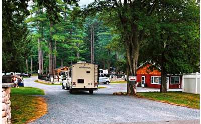 campground entrance with camper pulling in