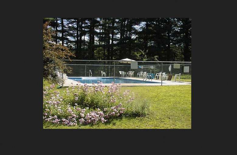 Twin Pines on Trout Lake Lake Cabins & Cottages in Diamond