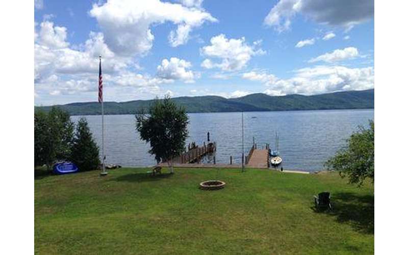 A Lake House on Lake House Rental Near Lake in