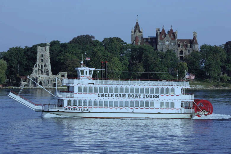 Uncle Sam Cruises in 1000 Islands