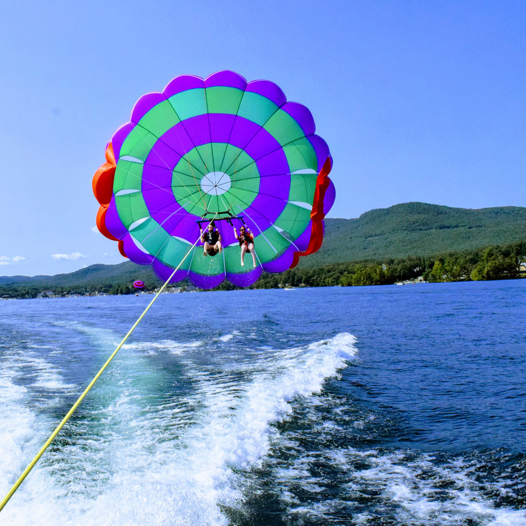 Lake George Activities Enjoy Amusement Water Parks Mini Golf Boat 