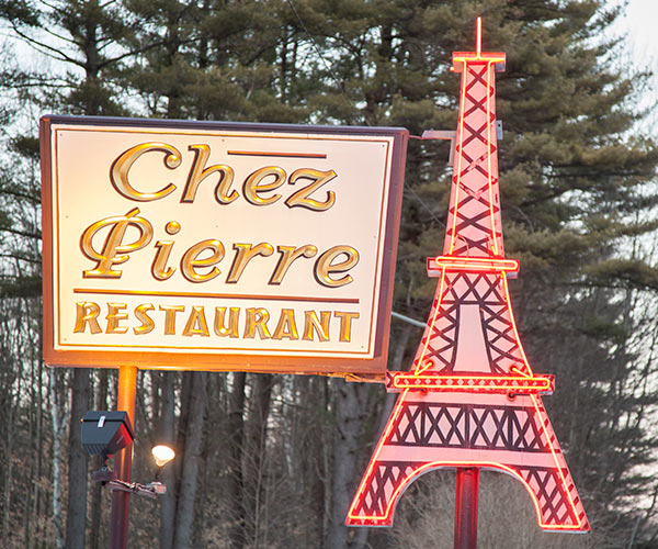 chez pierre sign