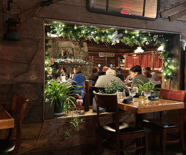 Caldwell House Restaurant main dining room