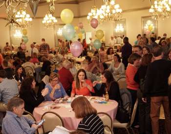 taste of troy crowd