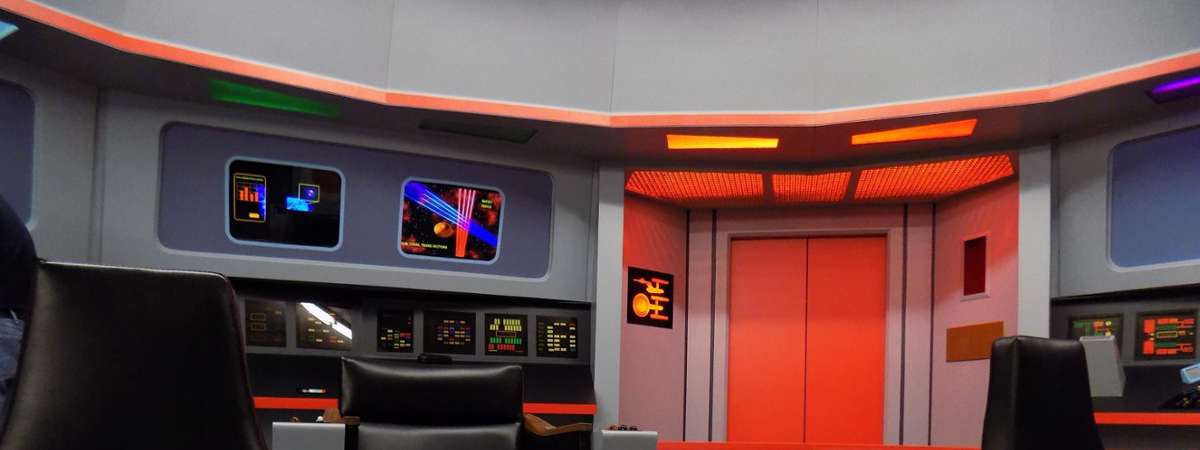 the doors to the control room on the star trek enterprise