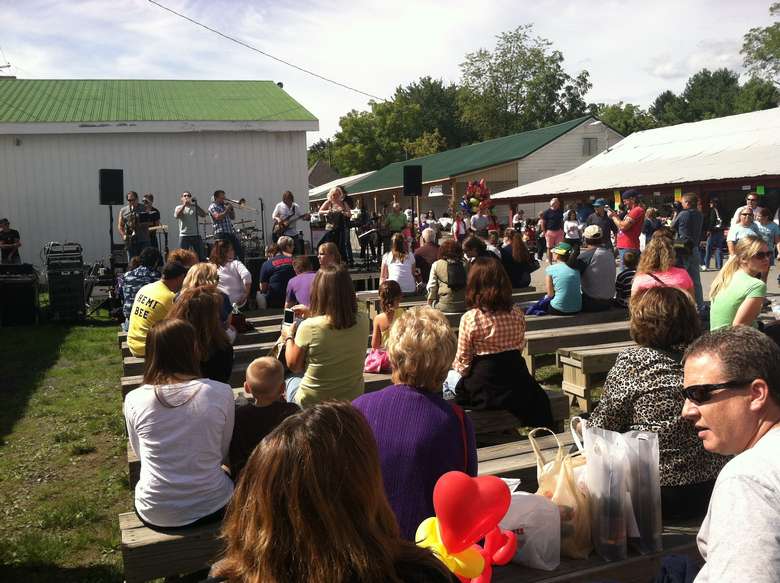 2021 Capital Region Apple & Wine Festival - Saturday, Sep ...