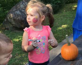 girl with face painting