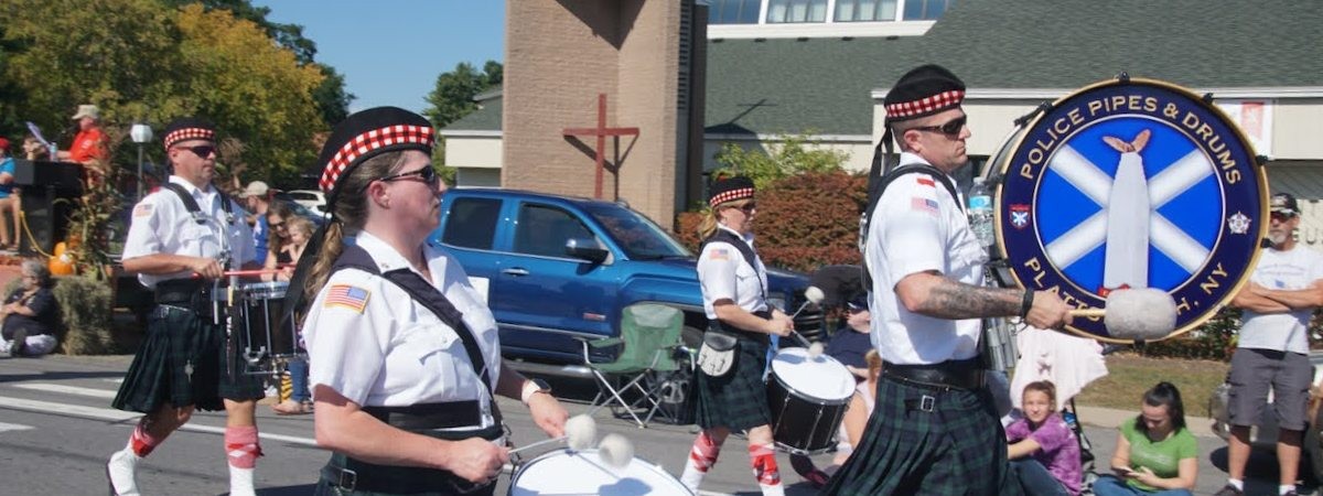 peru applefest parade