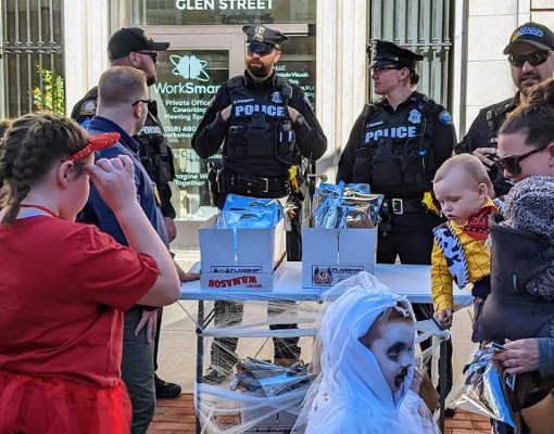 costumed kids trick or treating at boo 2 you