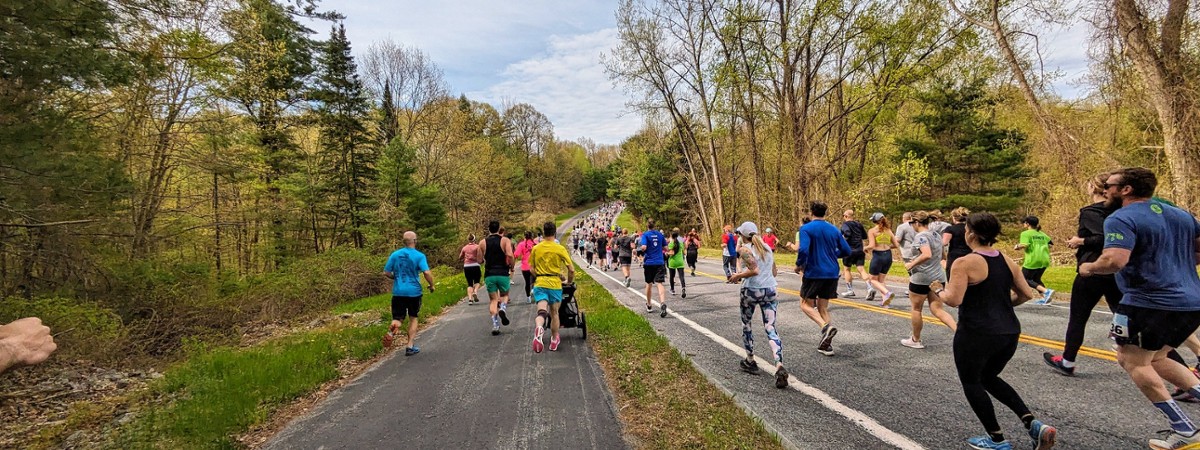 people running in a race