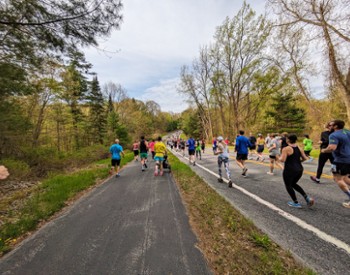 people running in a race