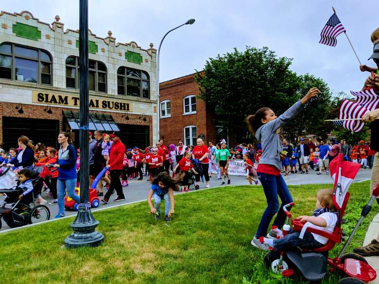 Glens Falls/Queensbury Memorial Day Parade Monday, May 30, 2022