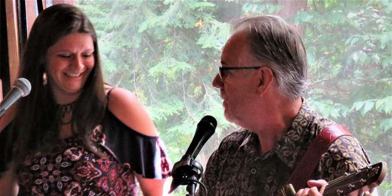 Mark & Jill Sing The Blues At Ledge Rock Hill Winery