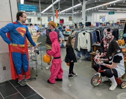 aviation mall on halloween