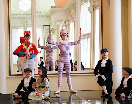 nutcracker tea