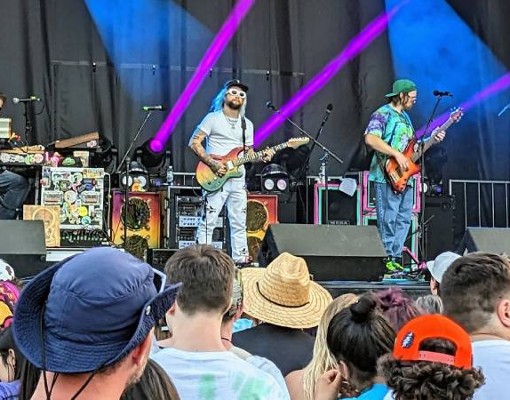 twiddle band performs