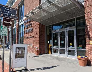 crandall public library entrance