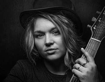 Crystal Bowersox