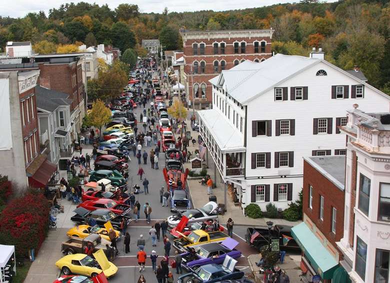 Ballston Spa Car Show Display3 