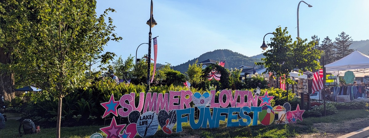 summer lovin funfest sign